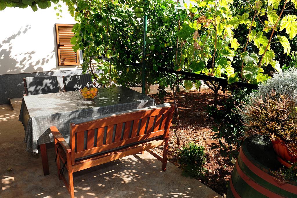 Apartments Luka & Sara Задар Экстерьер фото